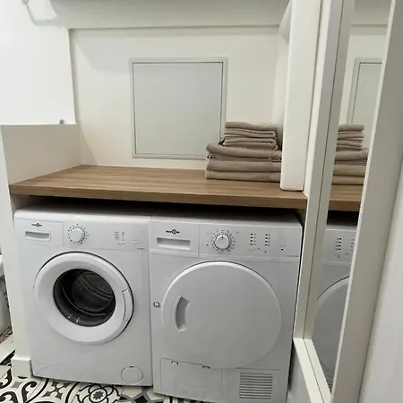 Bella, Joli Appt Renove Dans Le Bourg *