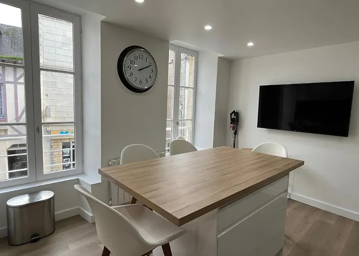 Appartement Bella, Joli Appt Rénové Dans Le Bourg