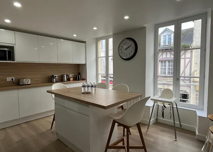 Bella, Joli Appt Rénové Dans Le Bourg