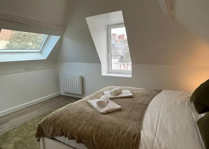 Lejlighed Bella, Joli Appt Renove Dans Le Bourg Ouistreham